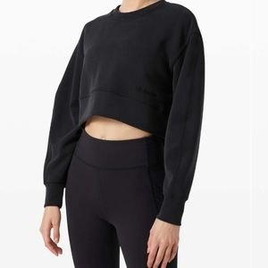 SOLD - Lululemon Soft Ambitions Crop Crew XS/S
